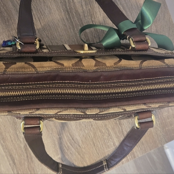 Coach Signature Shoulderbag Hampton Soho style - Picture 10 of 17